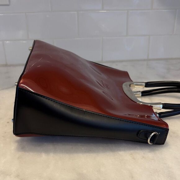 Beijo Bag Purse Handbag The Diva High Gloss Convertible Crossbody Satchel Bag - Picture 10 of 16